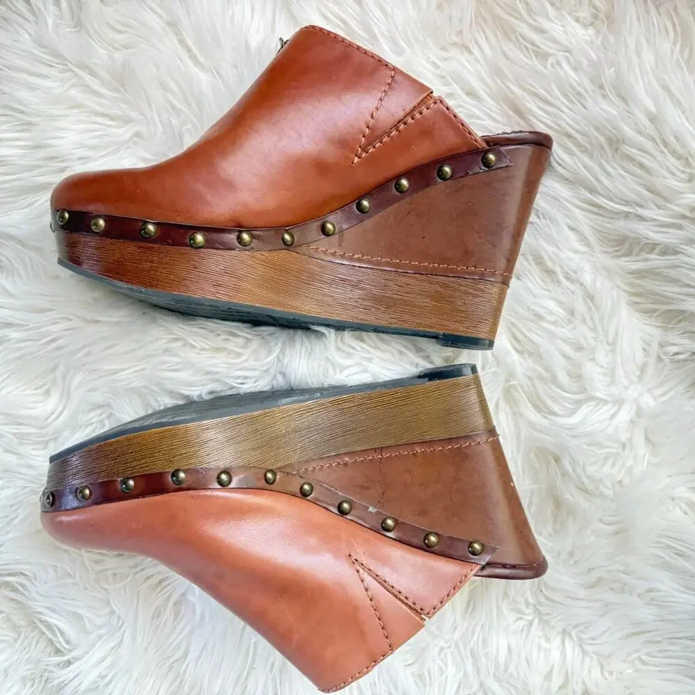 Marc fisher brown leather platform